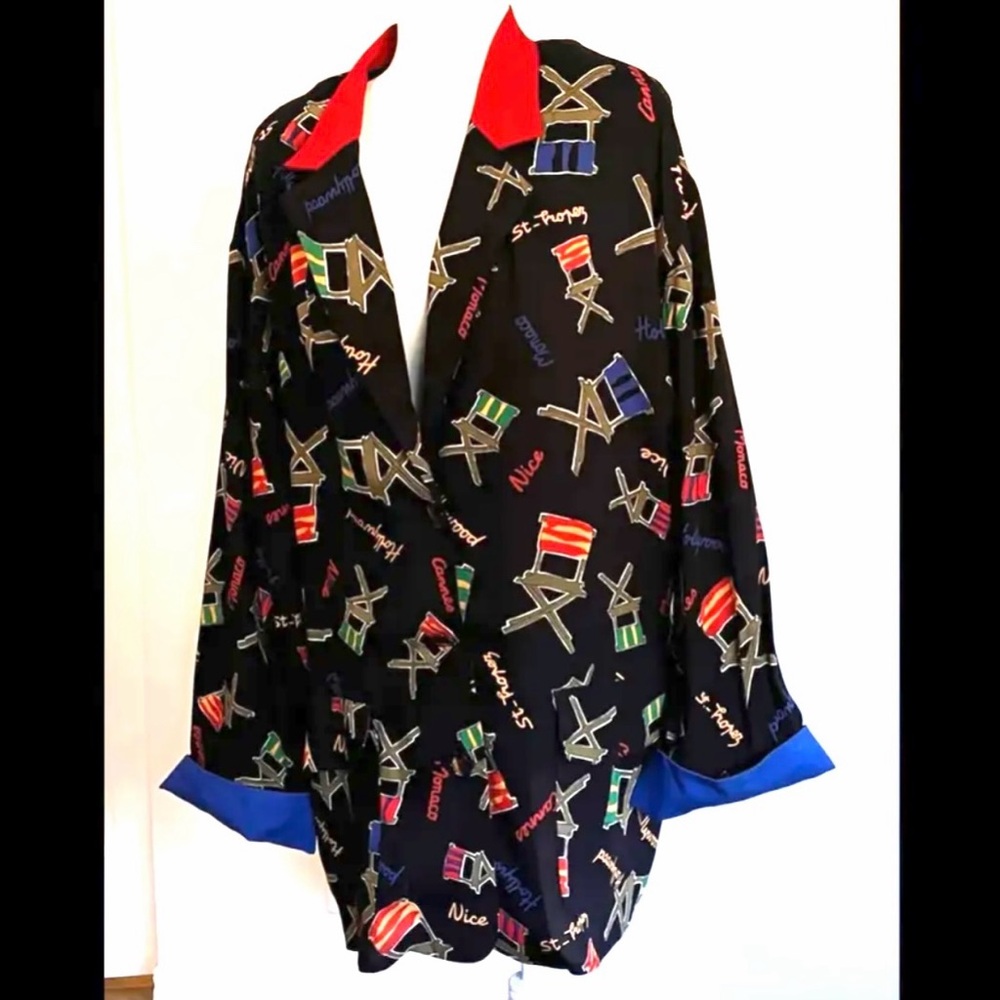 Vintage”80s-long light jacket w/“director’s chair filming on location-multicolor